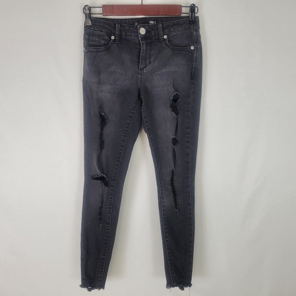 BBJ Jeans Juniors 1‎ Black Denim Low Rise Womens Distressed Skinny Frayed Ankle - Picture 1 of 15